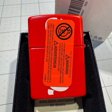 Load image into Gallery viewer, Supreme Zippo Lighter - SS18