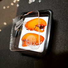 Load image into Gallery viewer, Orange Lobster Dubrae