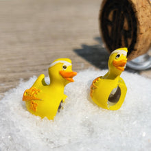 Load image into Gallery viewer, Rubber Ducky Bath House Dubrae
